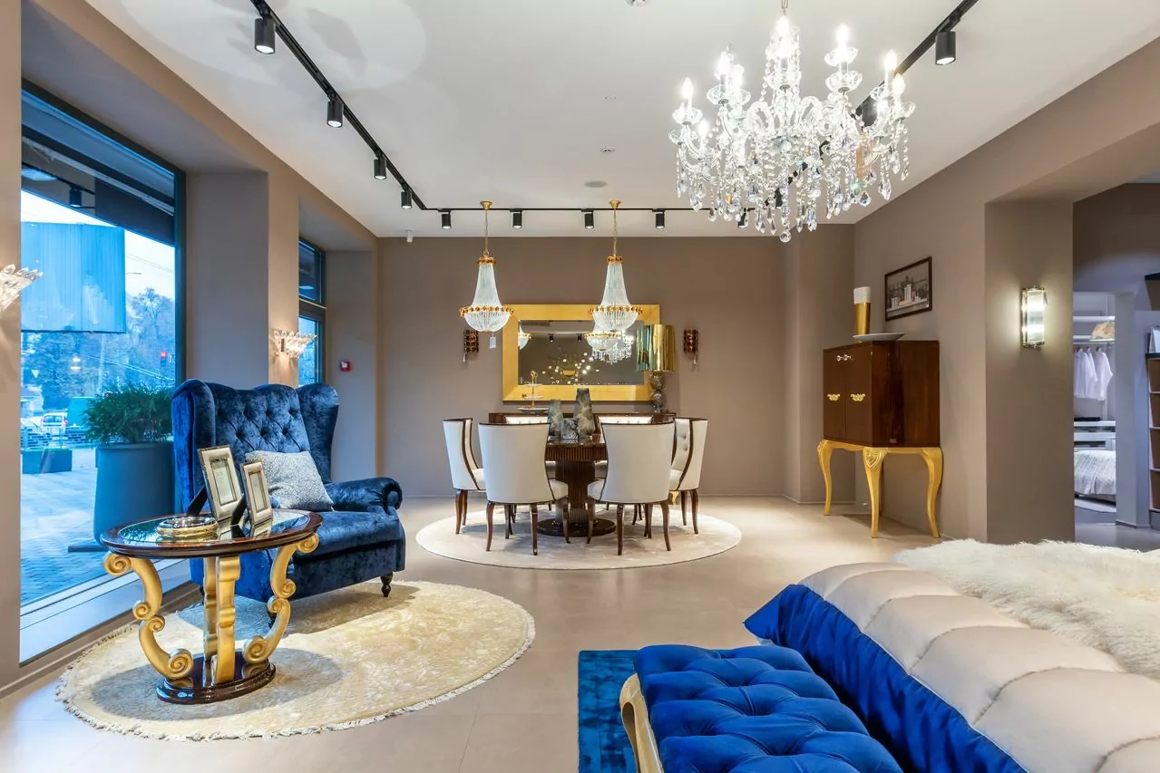 Warm interior styling from Blackwoodhomecraft
